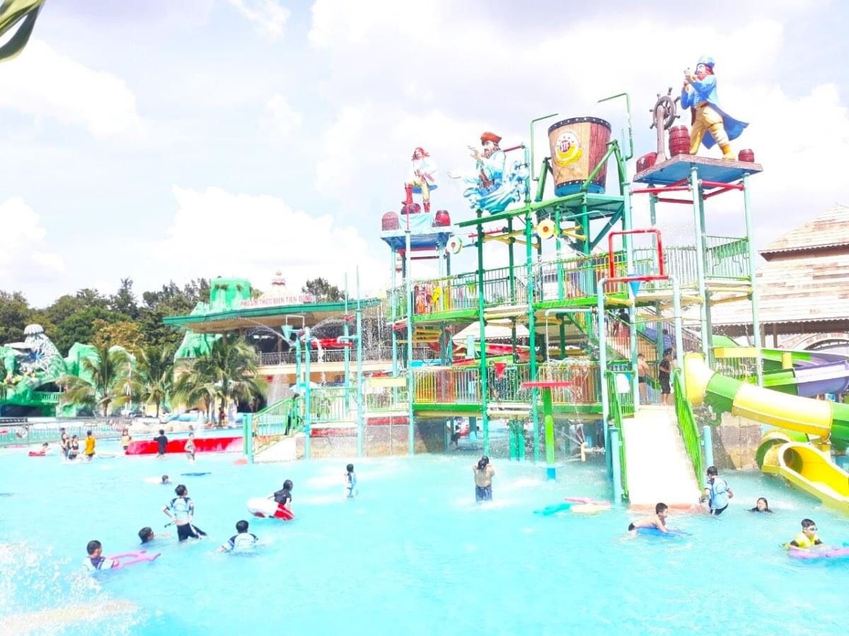 Suối Tiên Theme Park