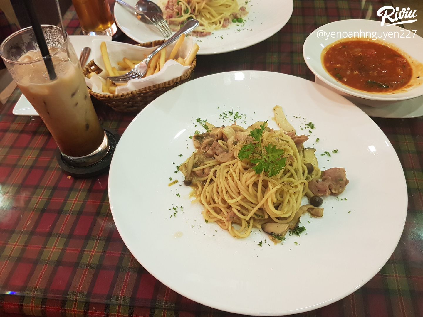 Pasta Paradise PXL Thiên Đường Mì Ý 213 Phan Xích Long, Phường 7, Phú