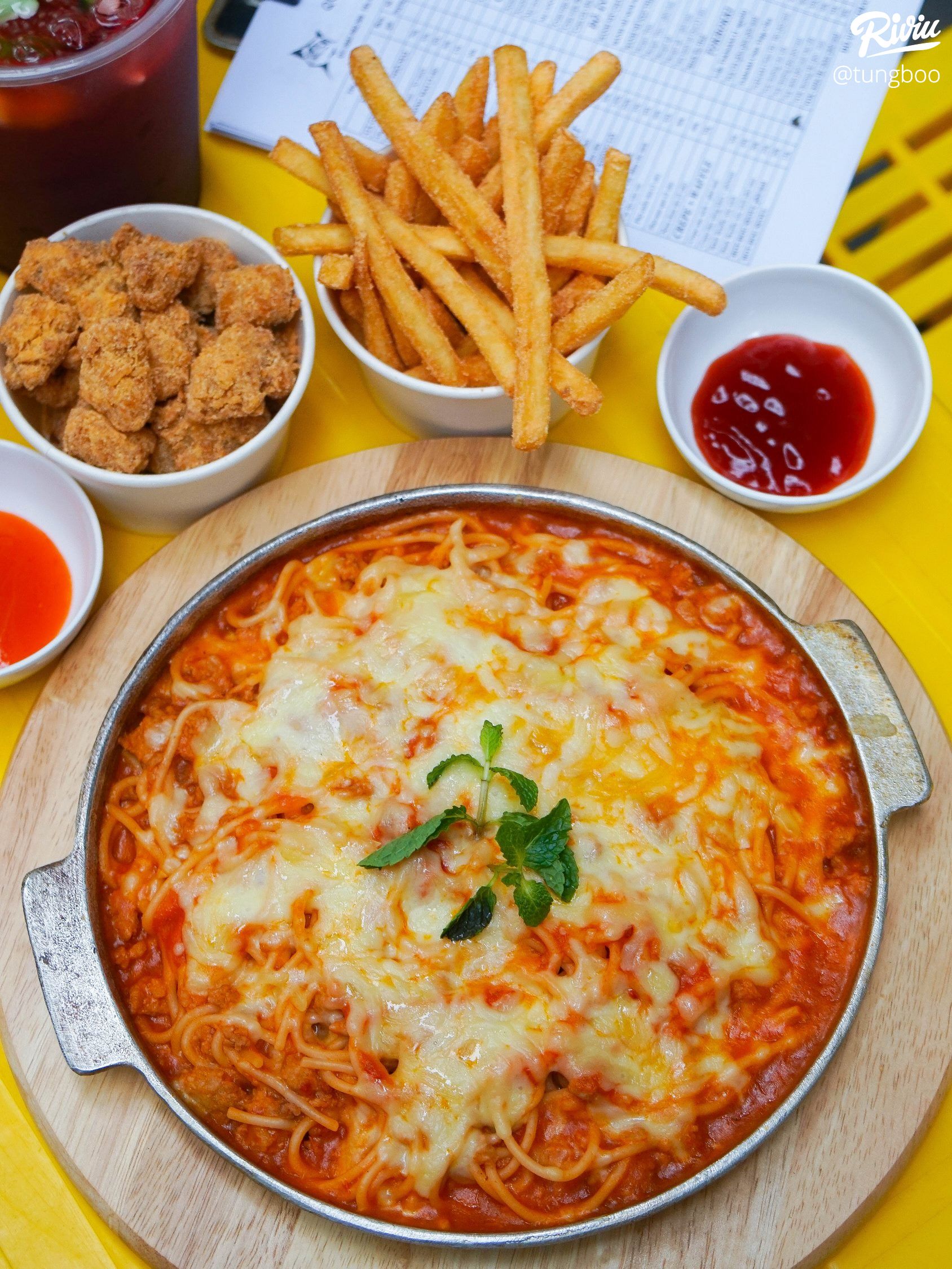 gay sot ca khu cau giay chao spaghetti sieu hot cua quan an vat cong truong - anh 8