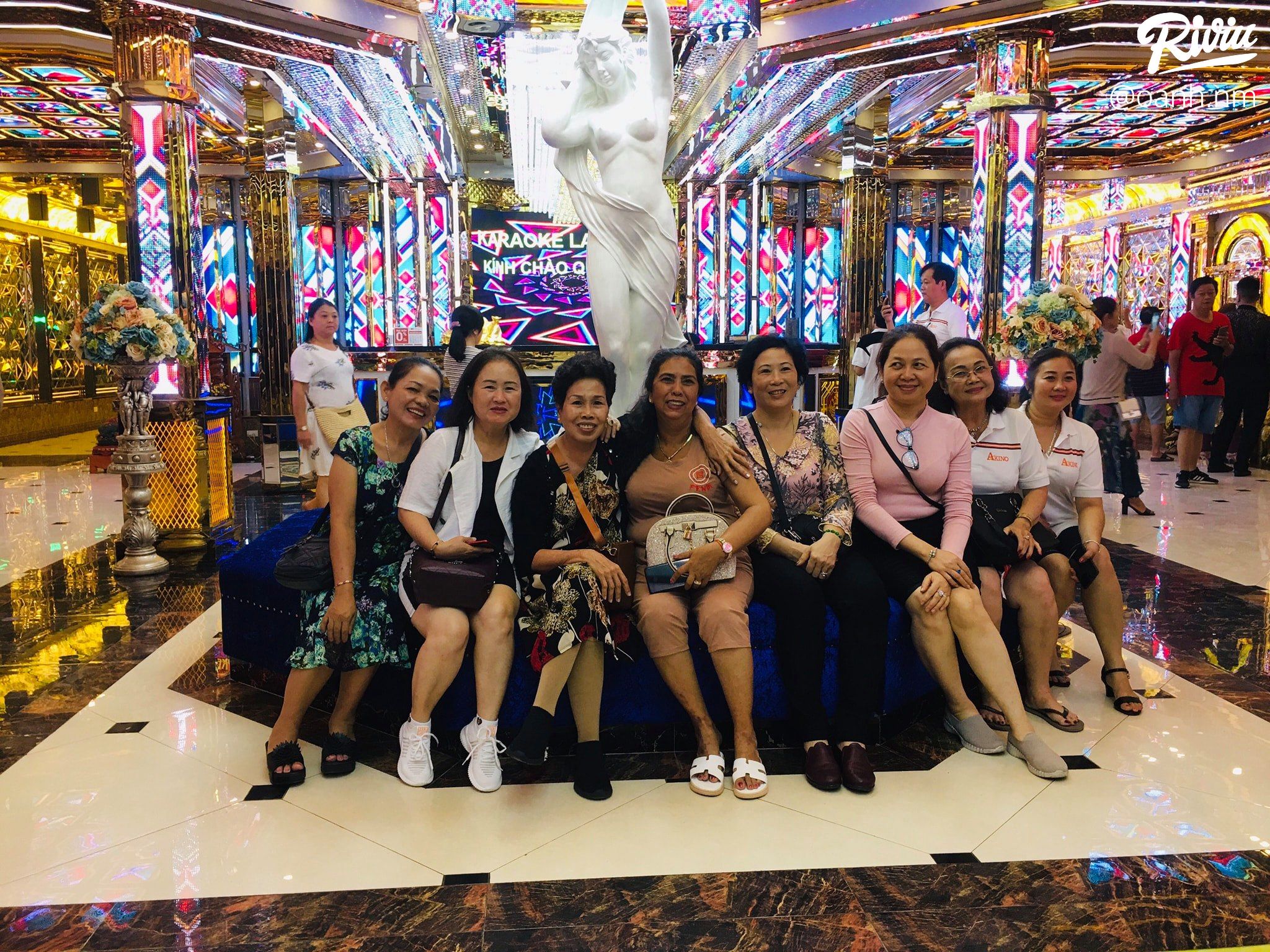 lan dau trai nghiem karaoke 5 sao o phu quoc - karaoke las vegas phu quoc - anh 3