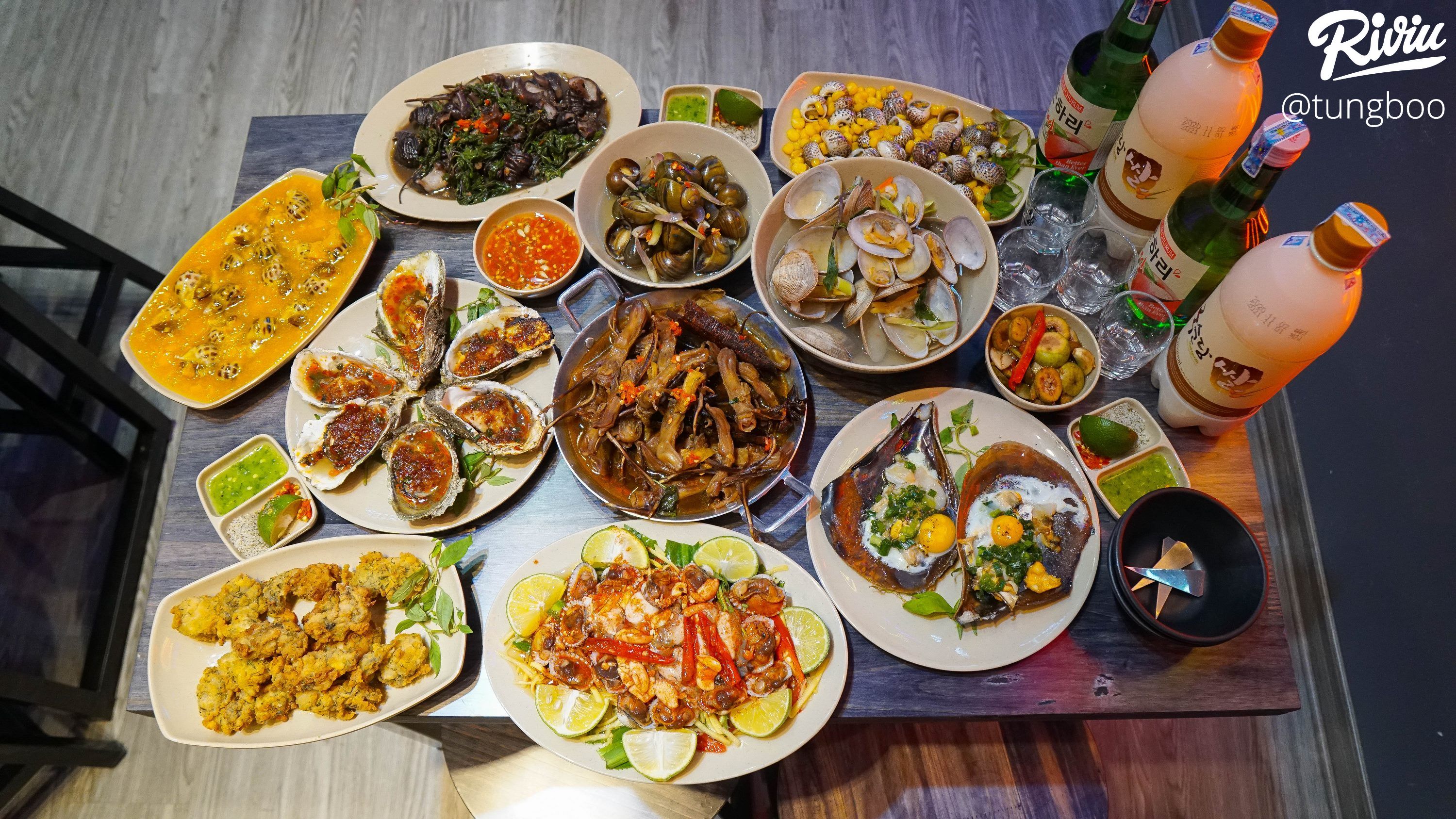 xap xinh quan oc mo xuyen dem cho team co truong khu thai ha - anh 17