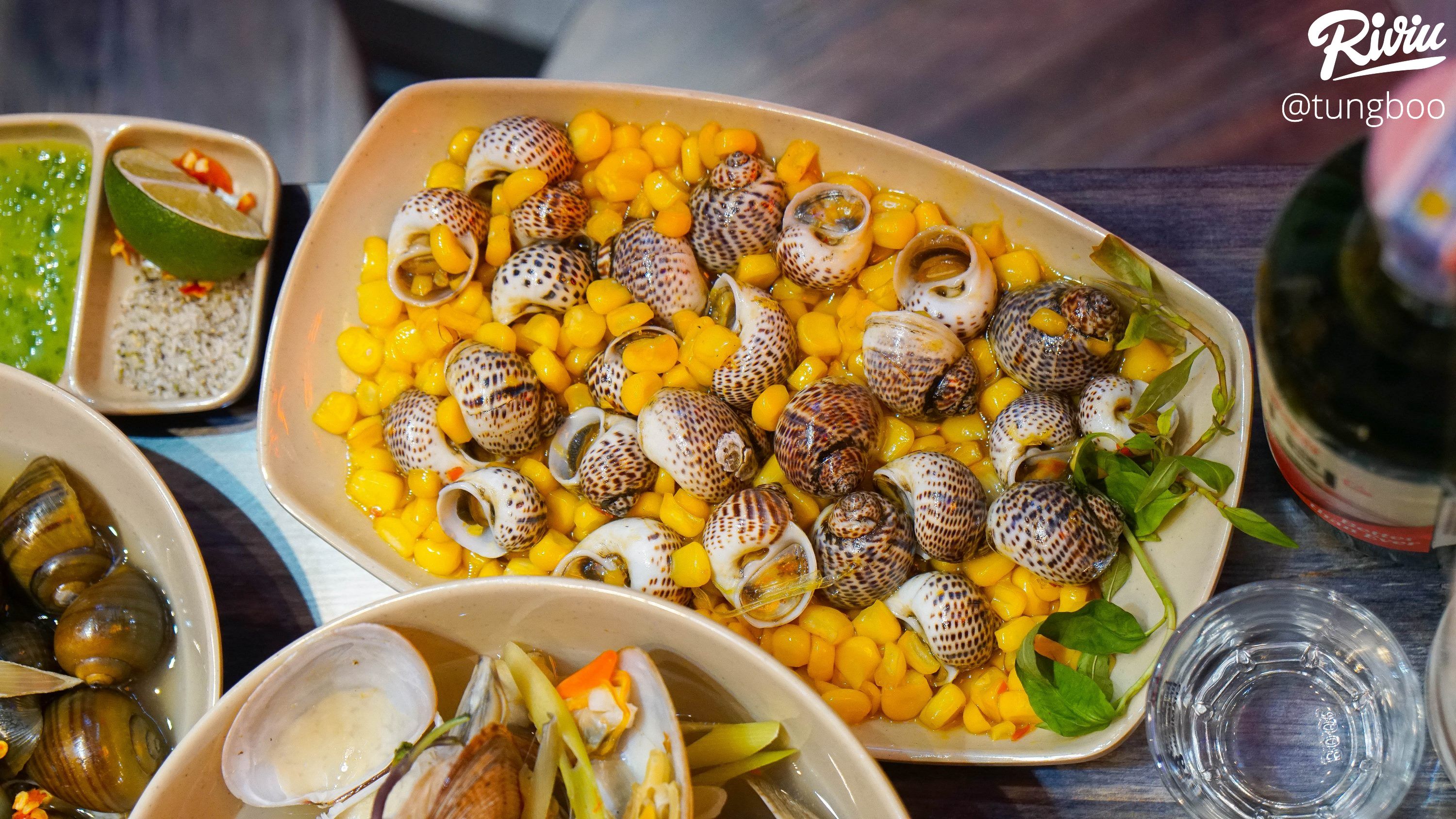 xap xinh quan oc mo xuyen dem cho team co truong khu thai ha - anh 20