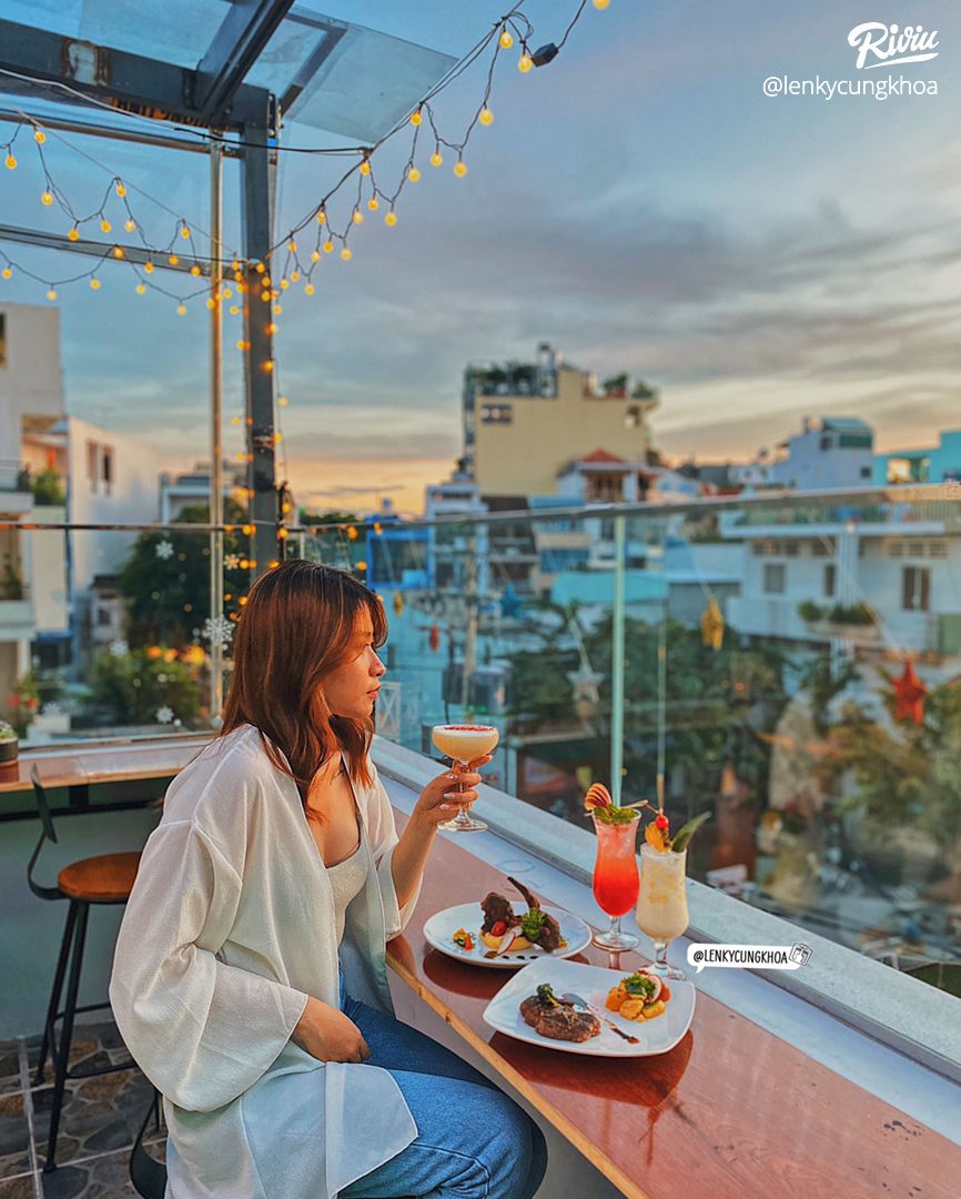 Mint Lounge 133/15 Hoà Hưng P12 Q10 riviu.vn