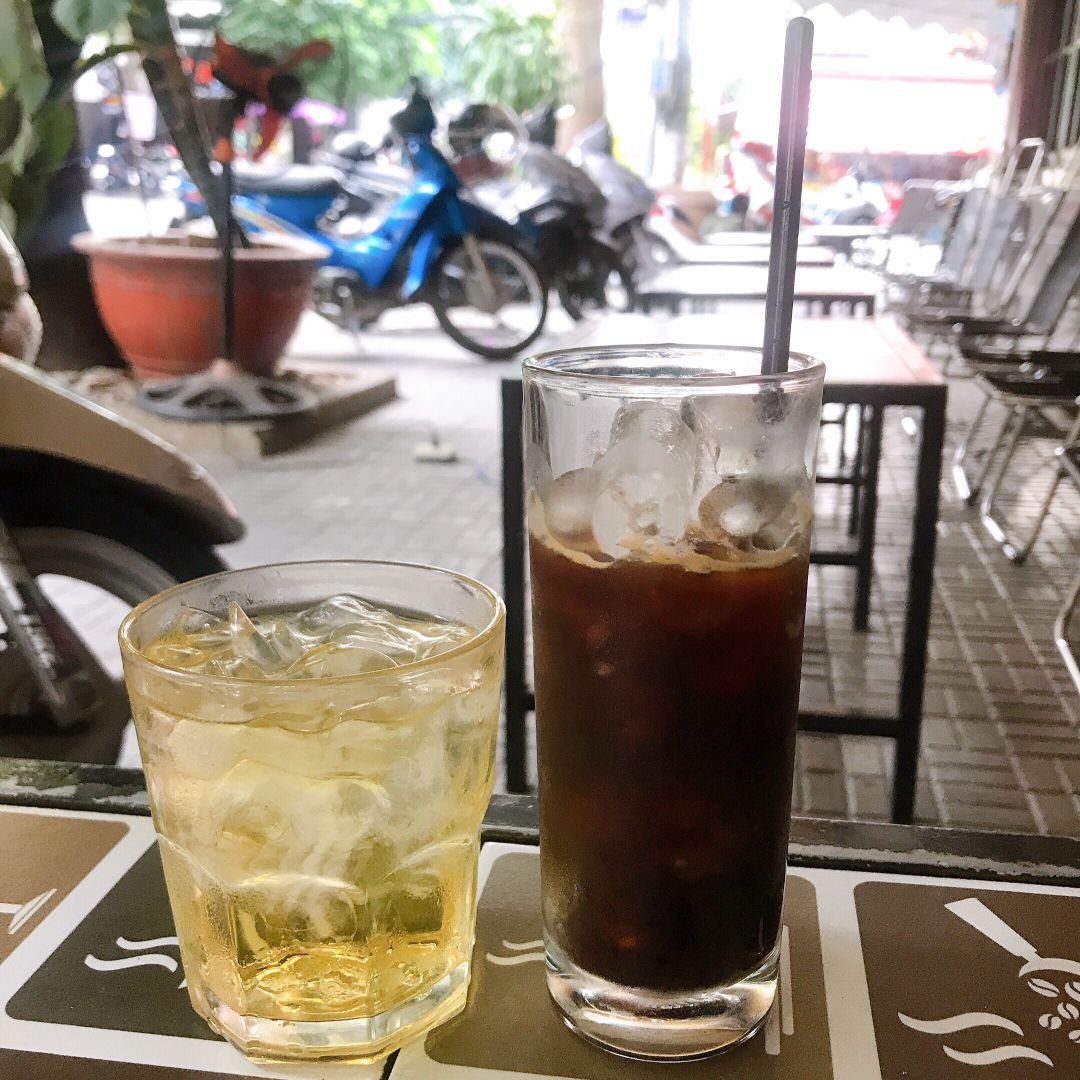 Sài Gòn như Mồng 1 Tết - Cafe tại Lâm Coffee