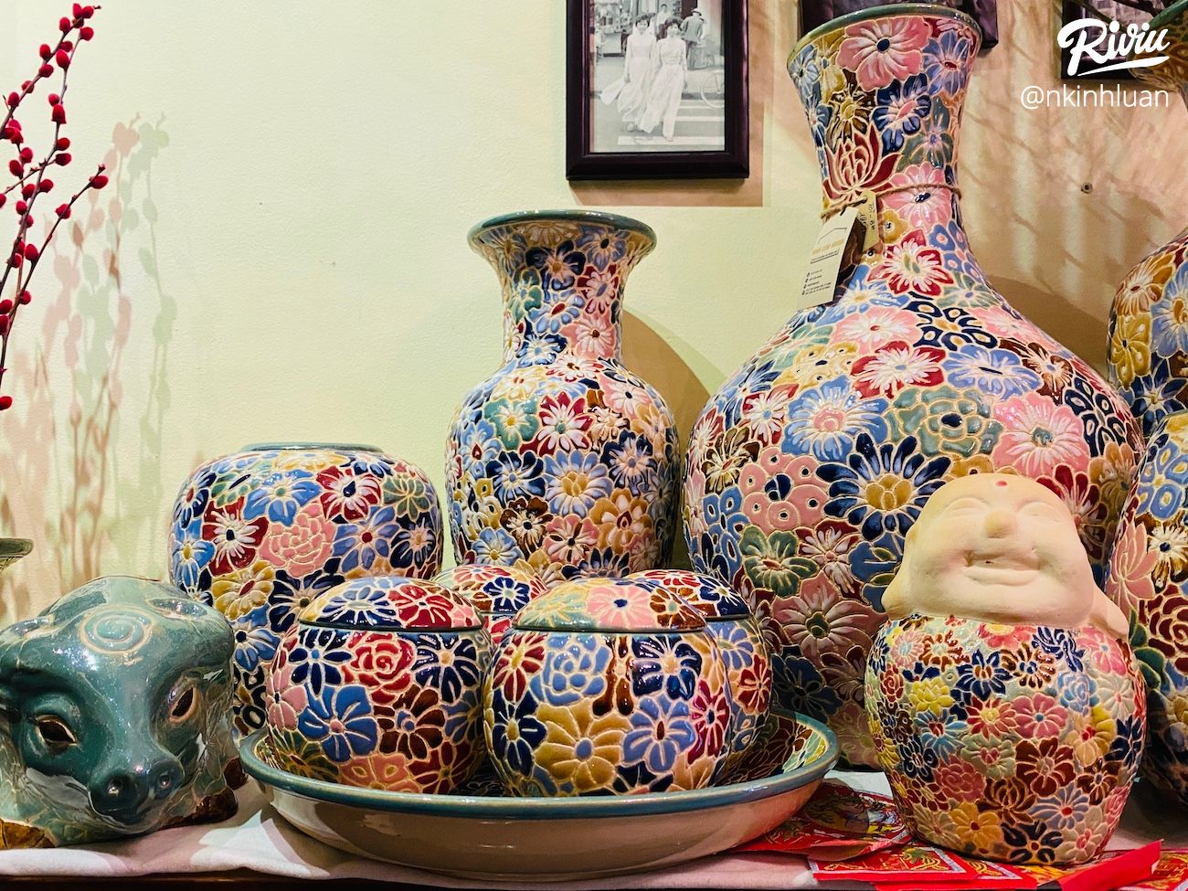 ghe tham nha cua ngoai - moc mac, thuan tuy va dam chat hoai niem  - anh 7