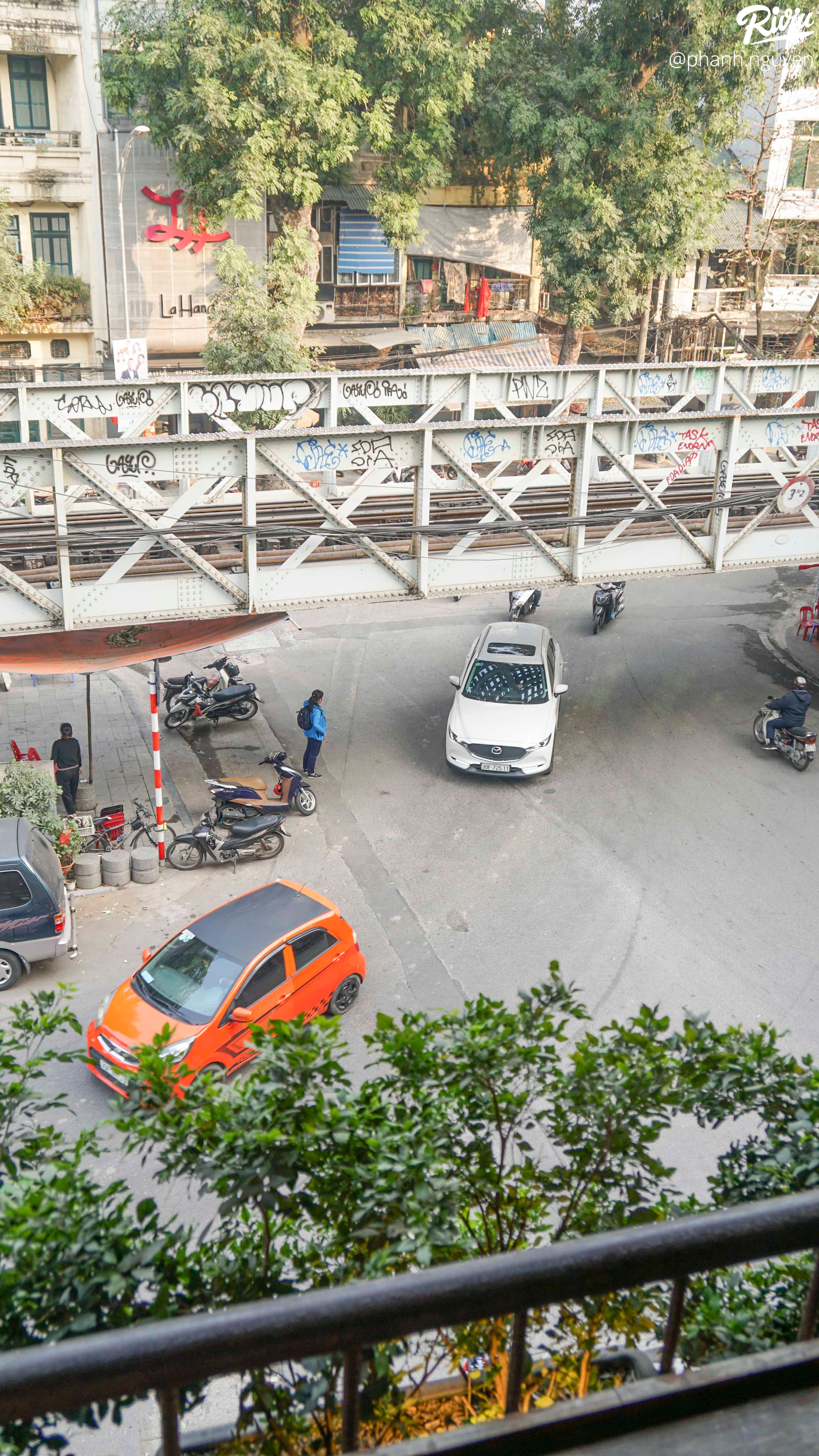 gu cua anh khong phai tra xanh ma la cafe kem - cot dua dau xanh moi toanh tai kafa - anh 10