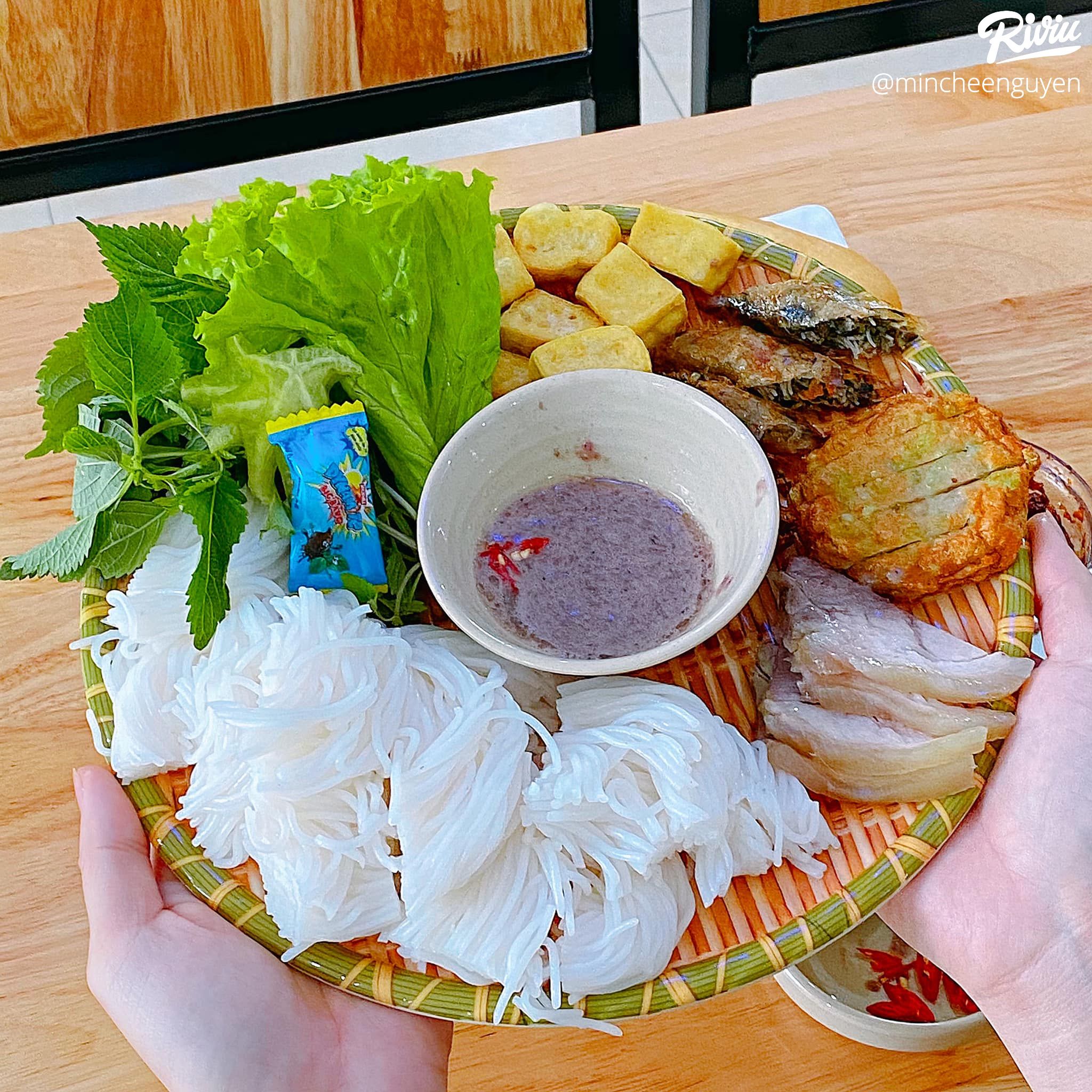 𝐐𝐔𝐀́𝐍 𝐇𝐎𝐀̀ 𝐓𝐇𝐈̣𝐍𝐇 𝟓𝟖 𝐕𝐎̃ 𝐓𝐇𝐈̣ 𝐒𝐀́𝐔 𝐓𝐑𝐔̛𝐎̛̀𝐍𝐆 𝐓𝐇𝐈 riviu.vn