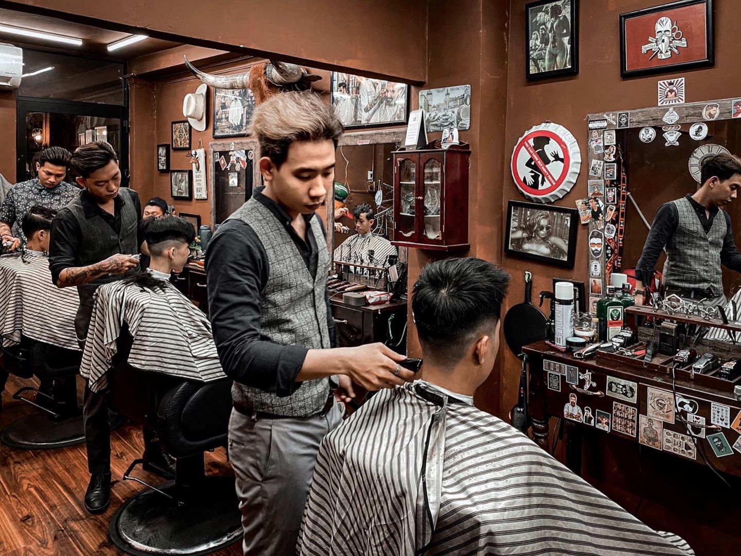 ✅ Tết đẹp trai mà còn có quà xịn tại Lê Khải Barber Shop. 