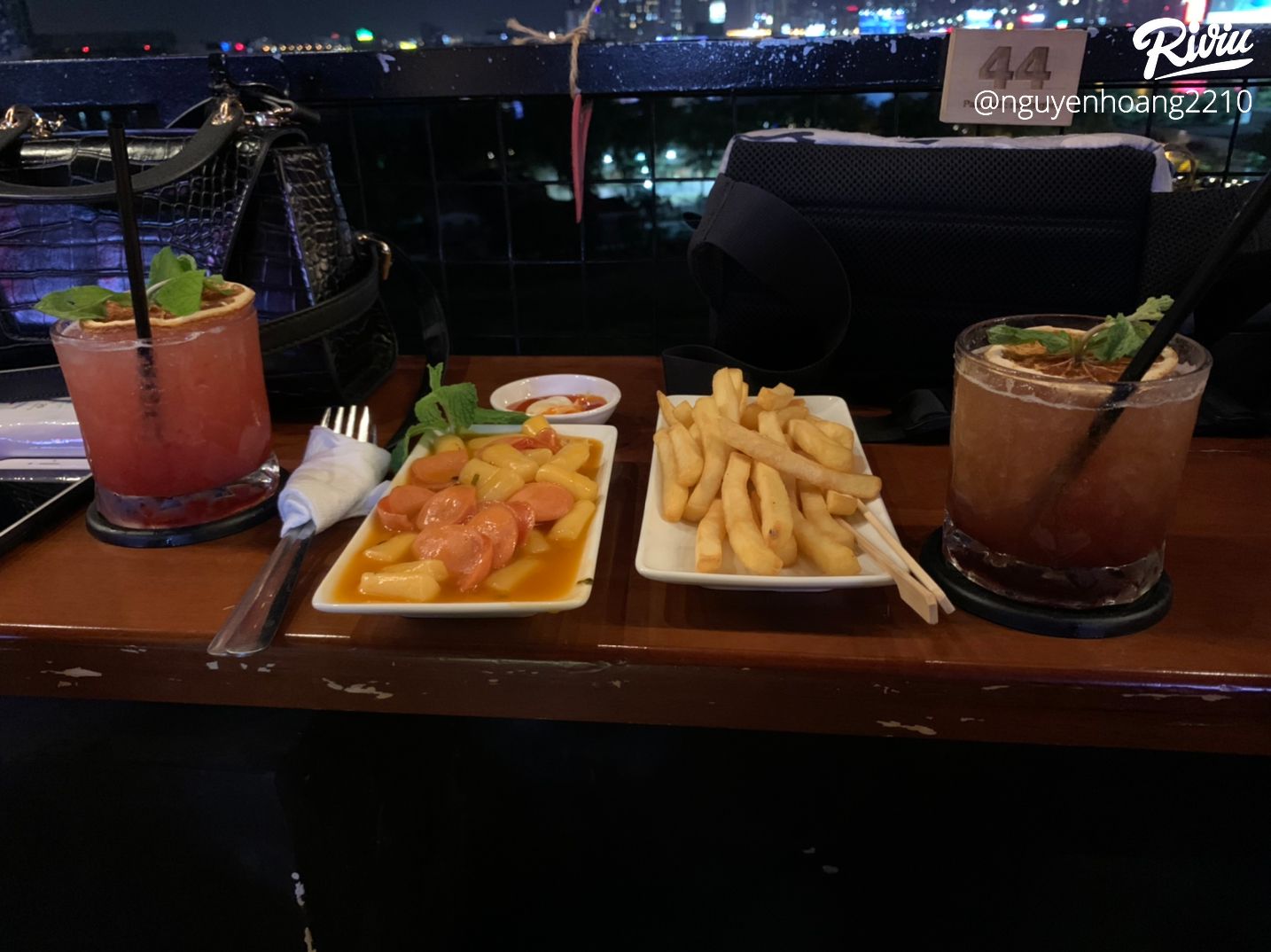 Vivu Rooftop V Vivu Rooftop Riviu vn