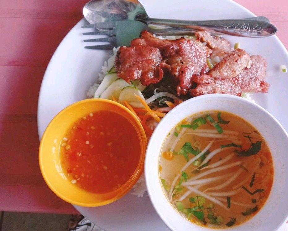 Cơm sườn