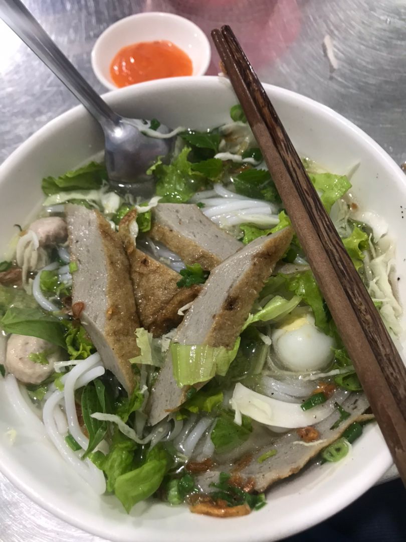 Bún chả cá chợ căn cứ