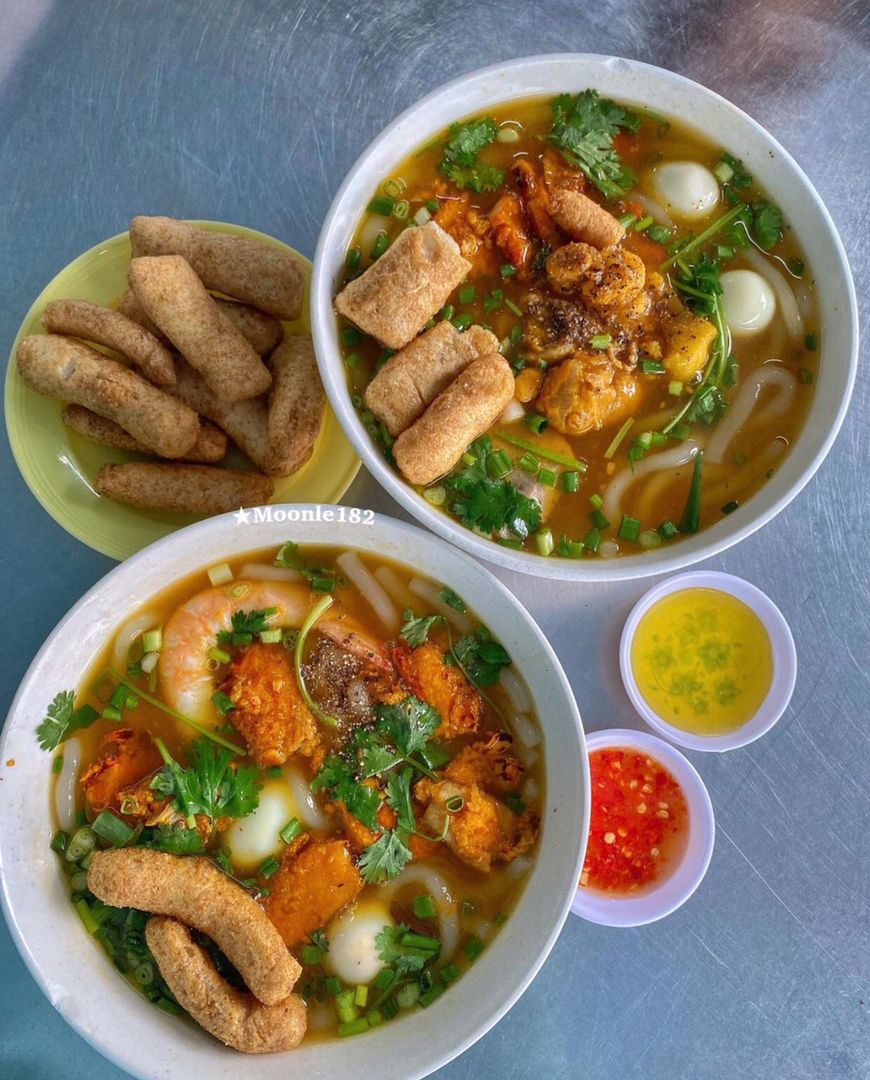 TEAM MÊ BÁNH CANH CUA VÀO ĐÂY