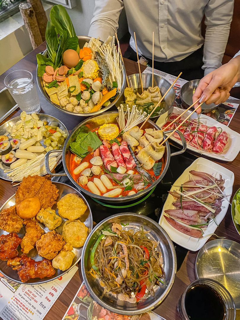 BUFFET LẨU TOK