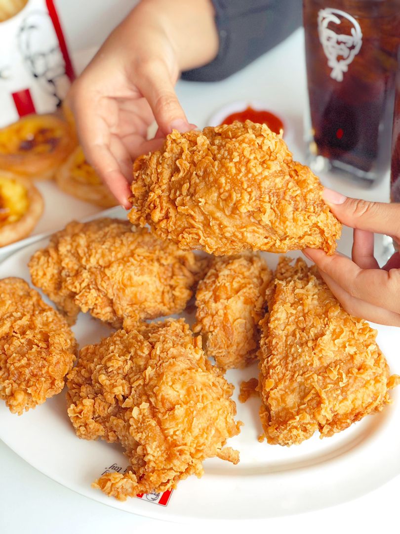 CƠ HỘI NGÀN NĂM CÓ HOÀI - KFC LẠI KHUYẾN MÃI GÀ RÁN 18K =))))) 