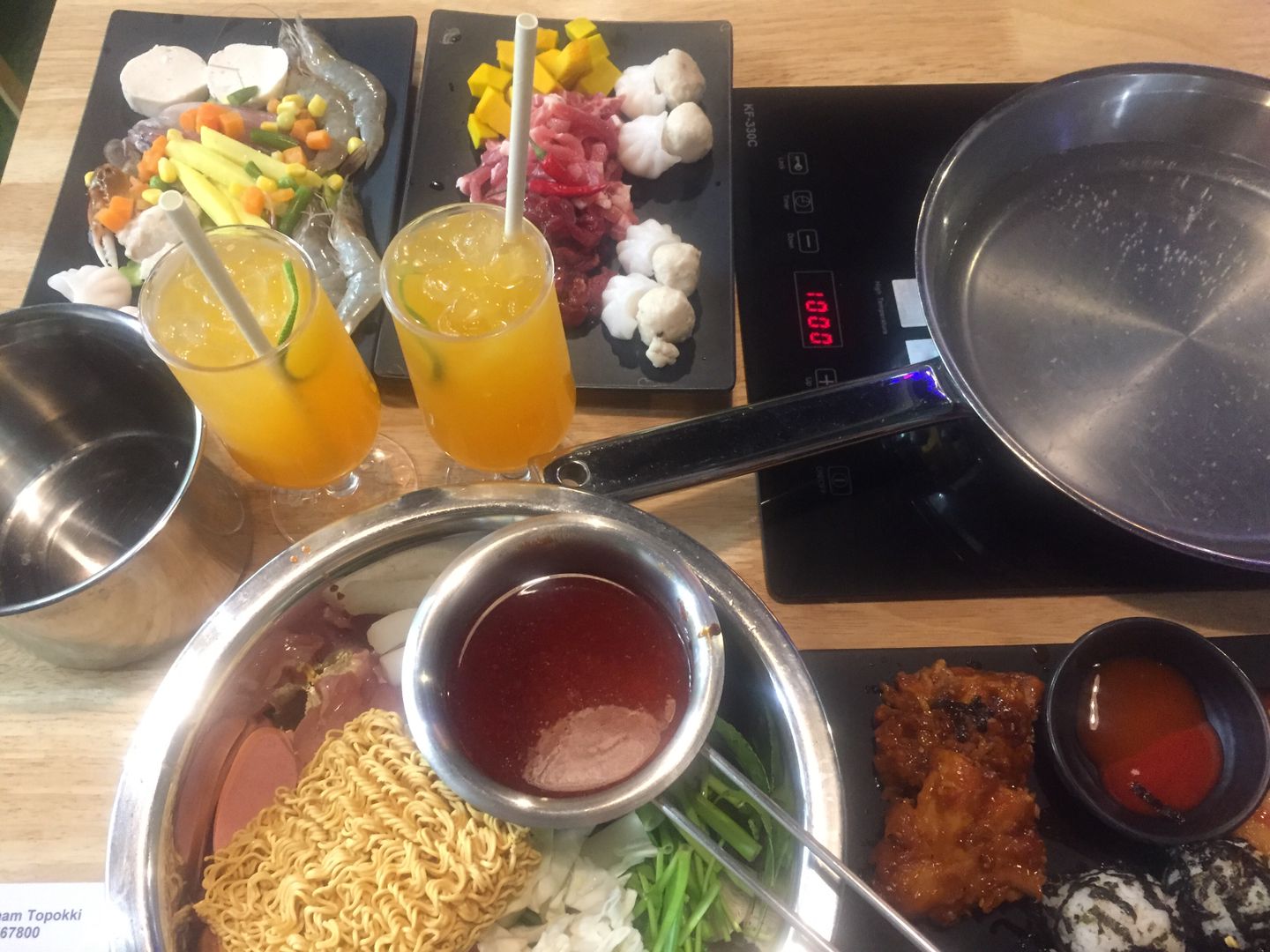 Gangnam Topokki Buffet - Chiếc Buffet không dành cho người lười ????