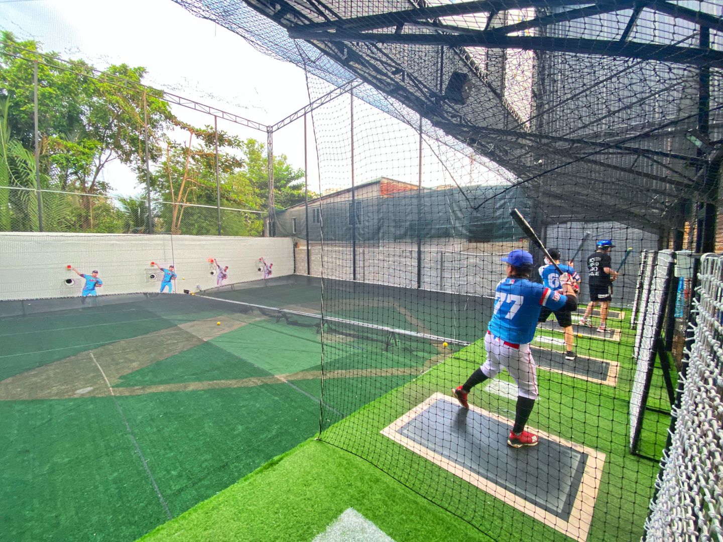 LỒNG BÓNG CHÀY TỰ ĐỘNG ĐẦU TIÊN VÀ DUY NHẤT ĐÃ XUẤT HIỆN TẠI SÀI GÒN – BASEBALL CAGE  !!!!