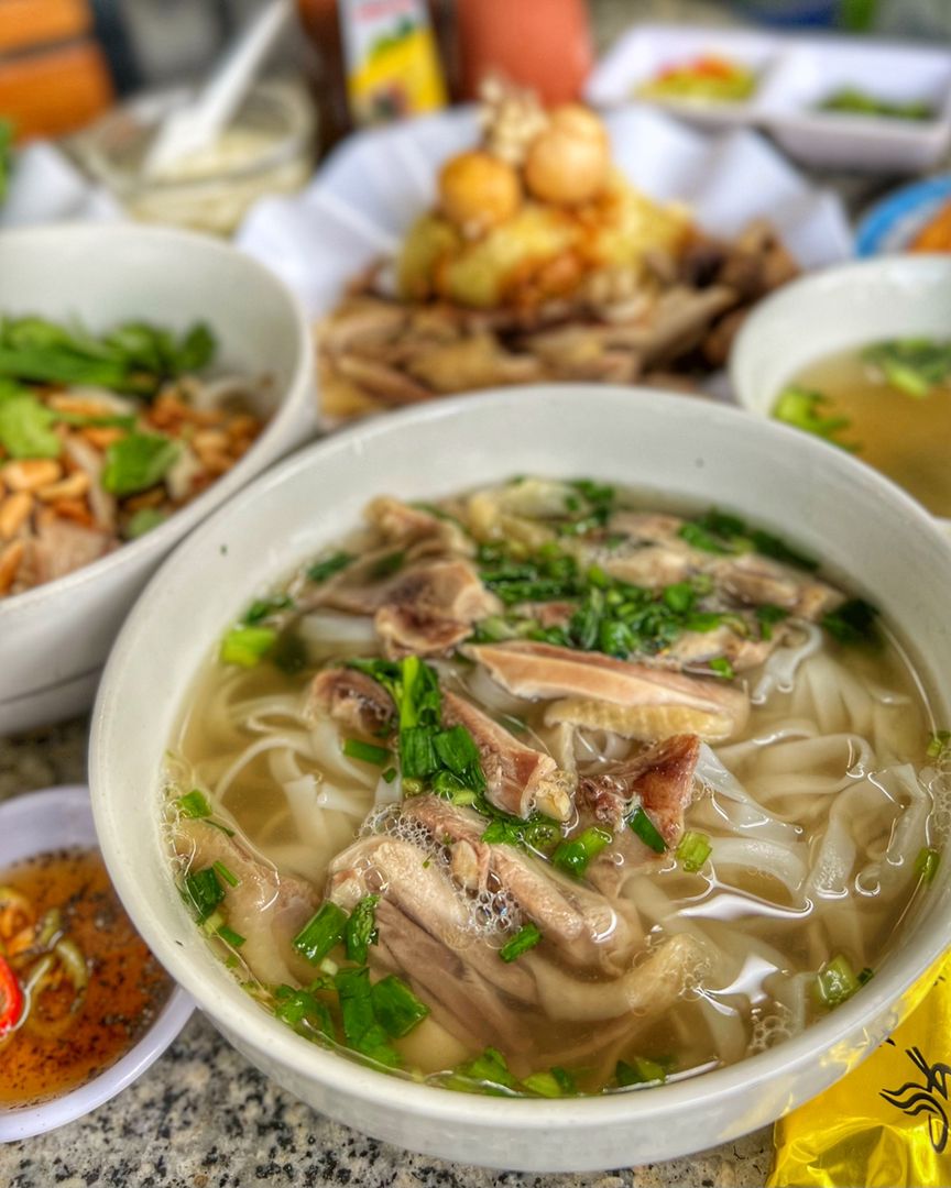 ✅ Phở gà chuẩn vị Phố Cổ - Đắt sắt ra miếng. 