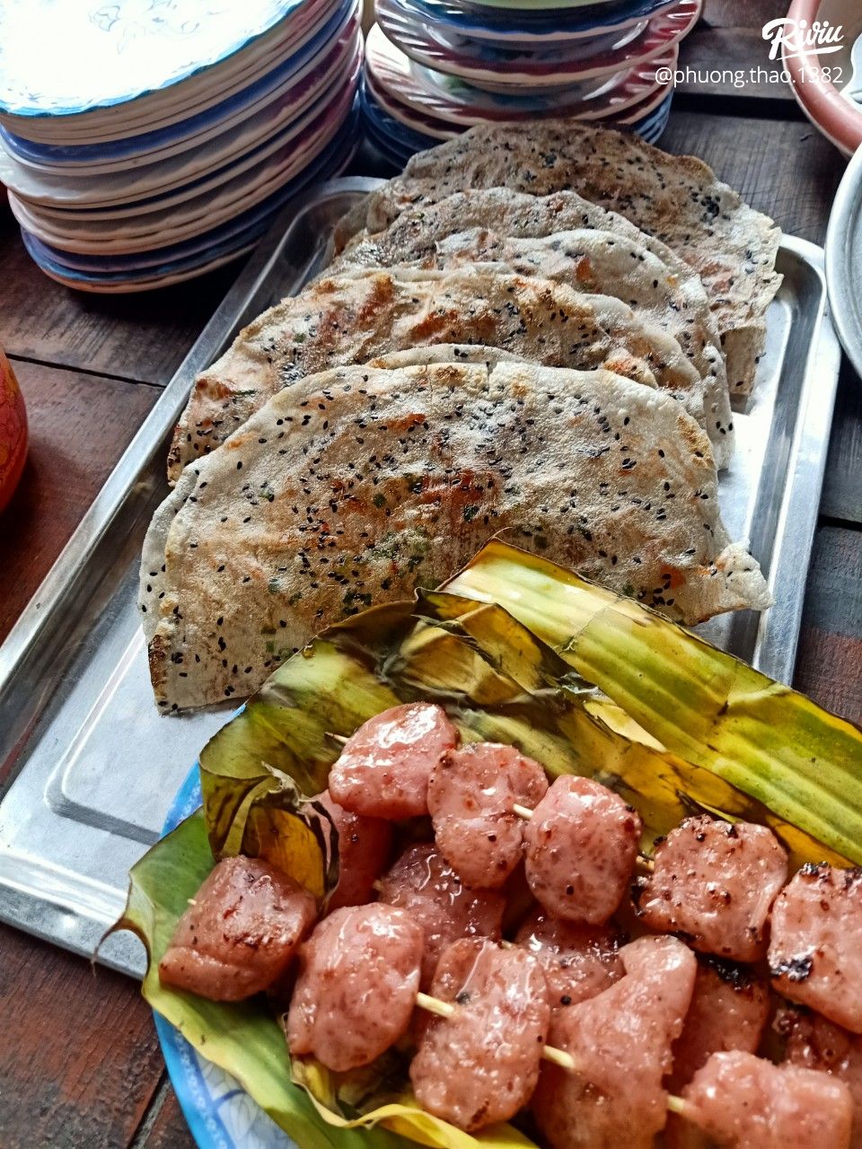 Bánh tráng mắm ruốc - Đặc sản không thể bỏ qua của Ninh Thuận