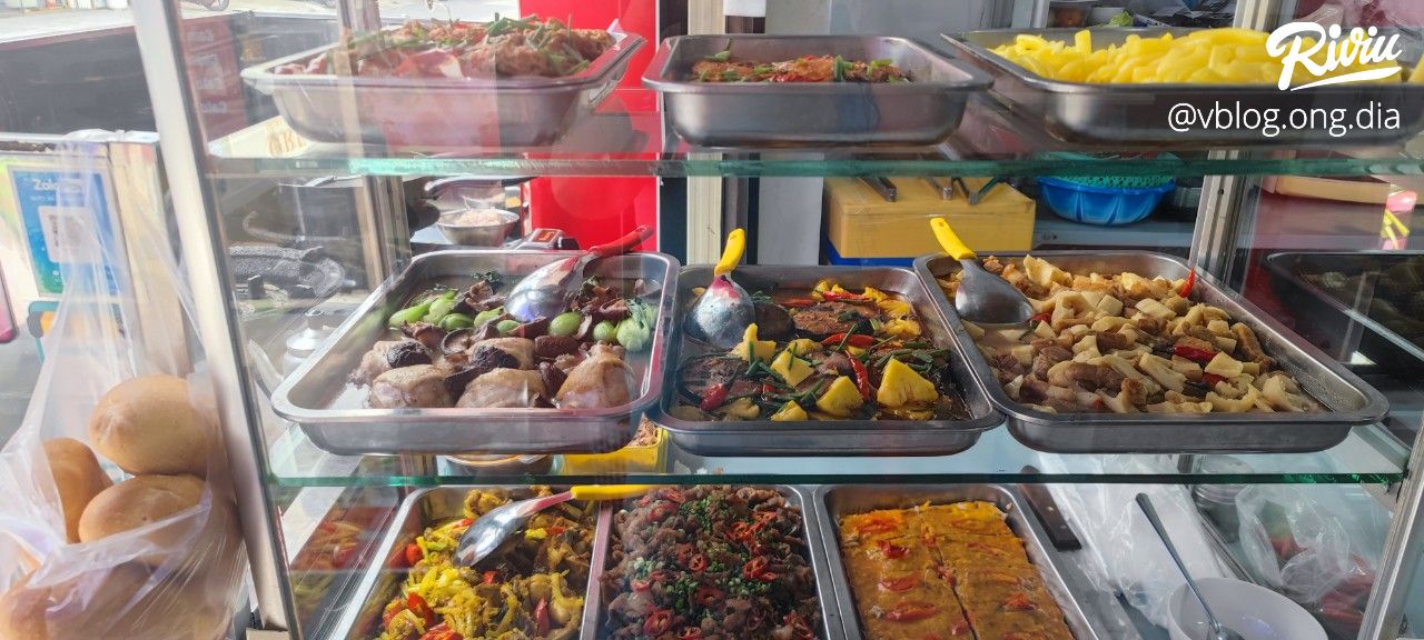 Cơm trưa quận 10 Suri Food - Không Gian rộng rãi thoáng mát.Thực đơn đa dạng - ảnh 9 com trua quan 10 suri food - khong gian rong rai thoang mat.thuc don da dang - anh 9